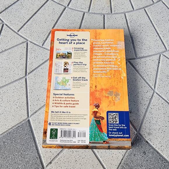 Colombia Travel Guide Paperback Book - Picture 2 of 8